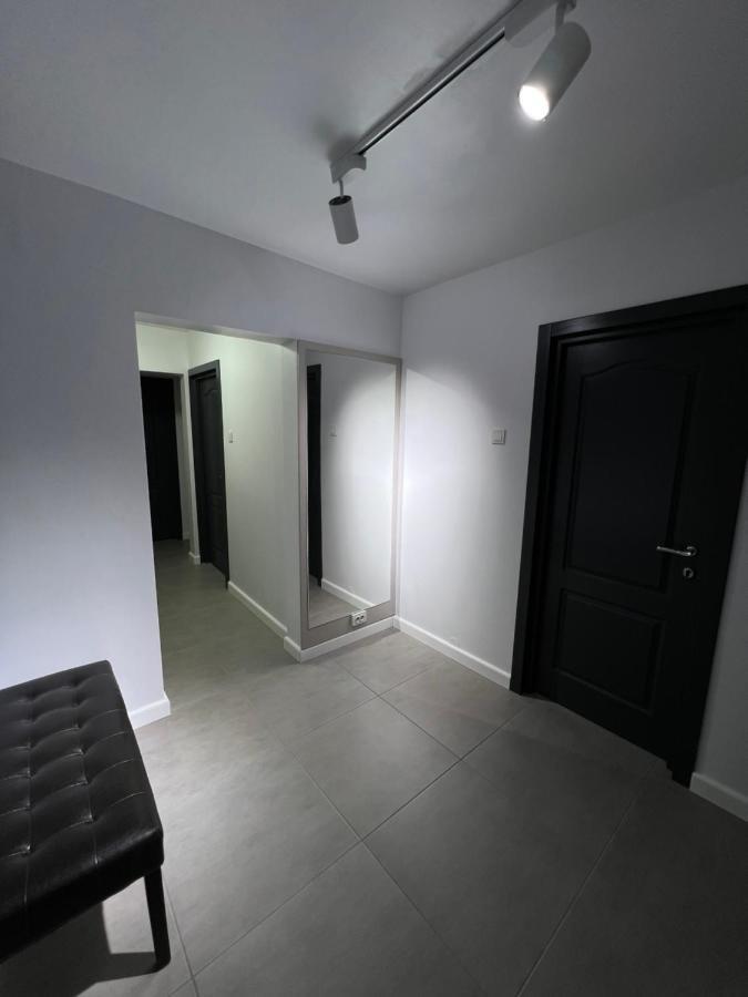 The Urban Hub 2 Apartment Iasi Exterior photo